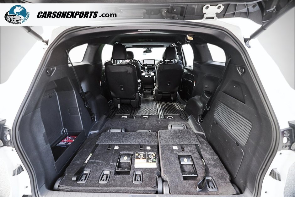 2025 Toyota Sienna XSE-8