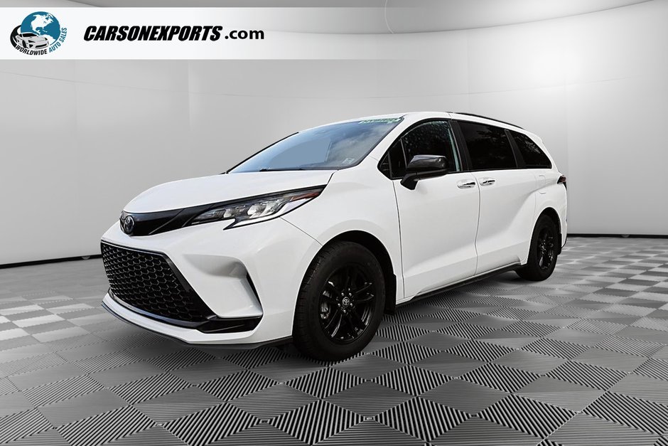 2025 Toyota Sienna XSE-0