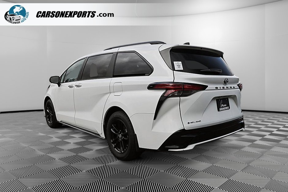 2025 Toyota Sienna XSE-6