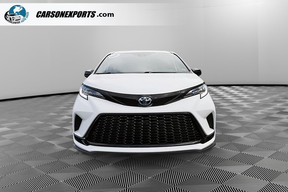 2025 Toyota Sienna XSE-1