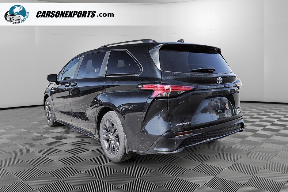 2025 Toyota Sienna XSE-6