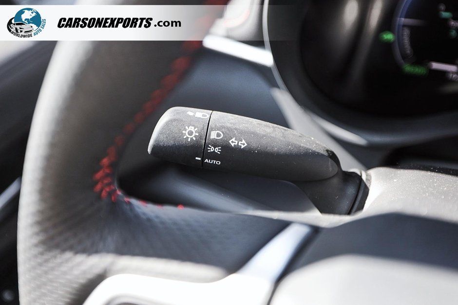 2025 Toyota Sienna XSE-10