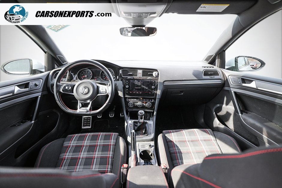 2018 Volkswagen Golf GTI 5-Door-10