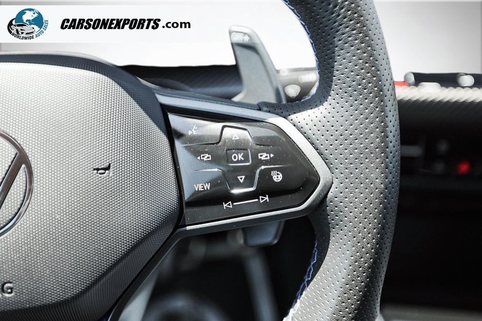 2024 Volkswagen Golf R Base-29