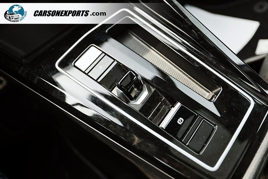 2024 Volkswagen Golf R Base-23