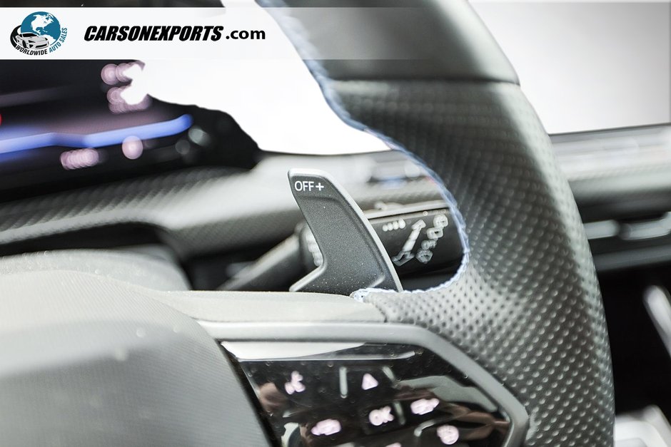 2024 Volkswagen Golf R Base-12