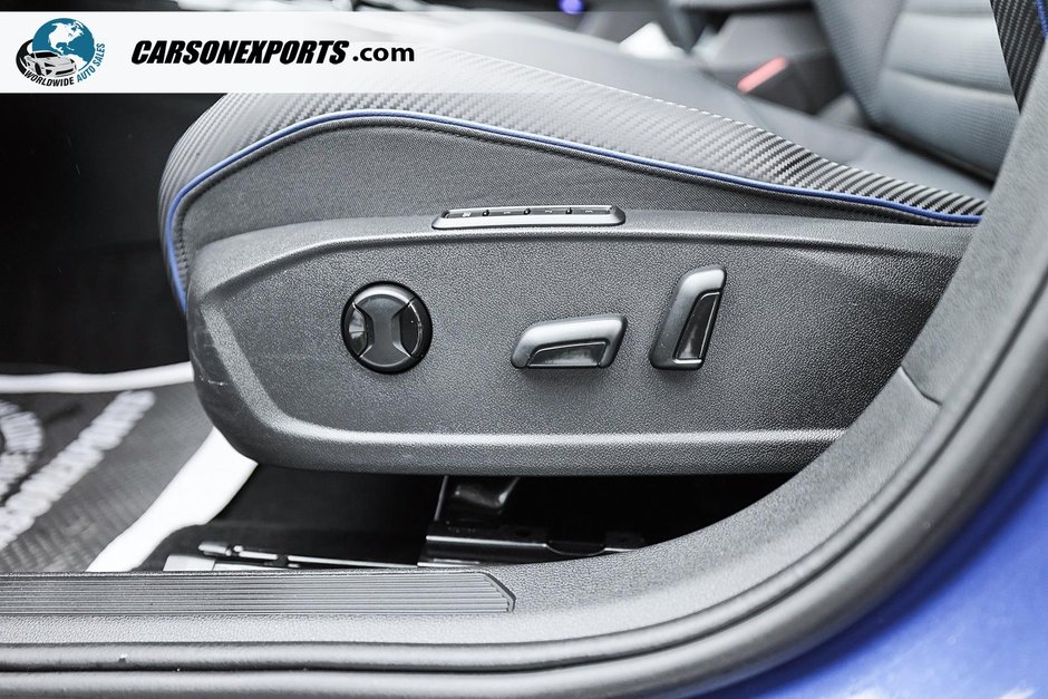 2024 Volkswagen Golf R Base-11