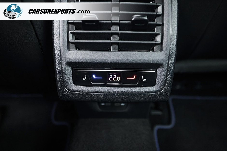 2024 Volkswagen Golf R Base-32