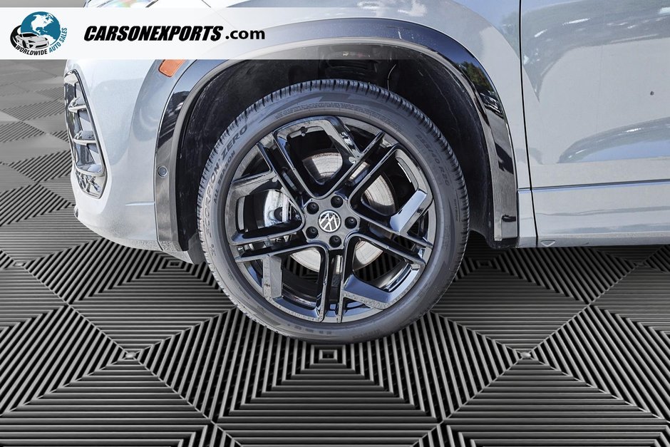 2026 Volkswagen Tiguan Comfortline R-Line Black-11