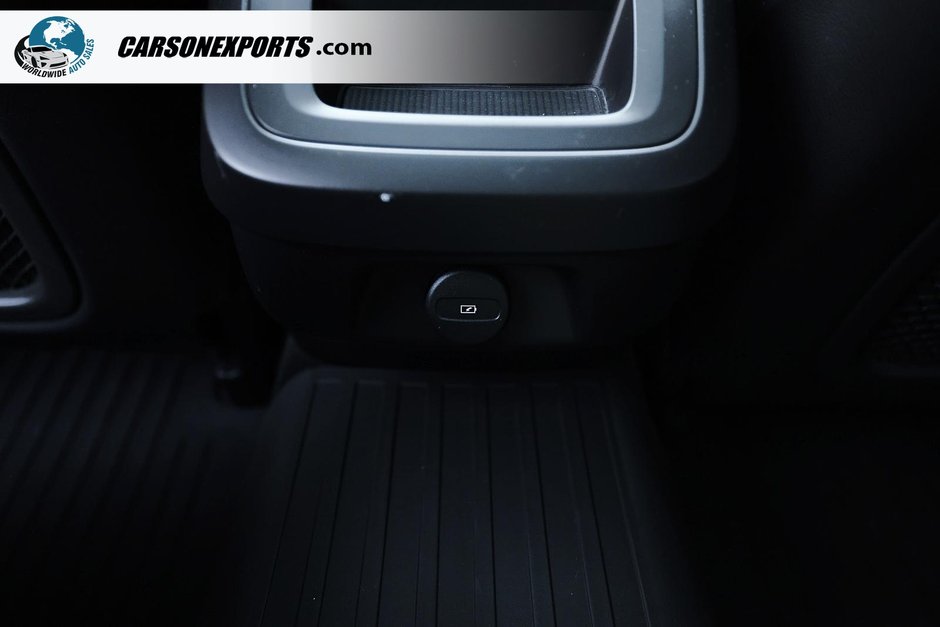2022 Volvo V60 Cross Country T5-34