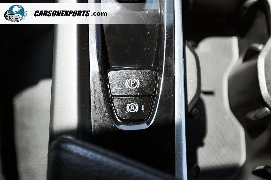 2022 Volvo V60 Cross Country T5-33