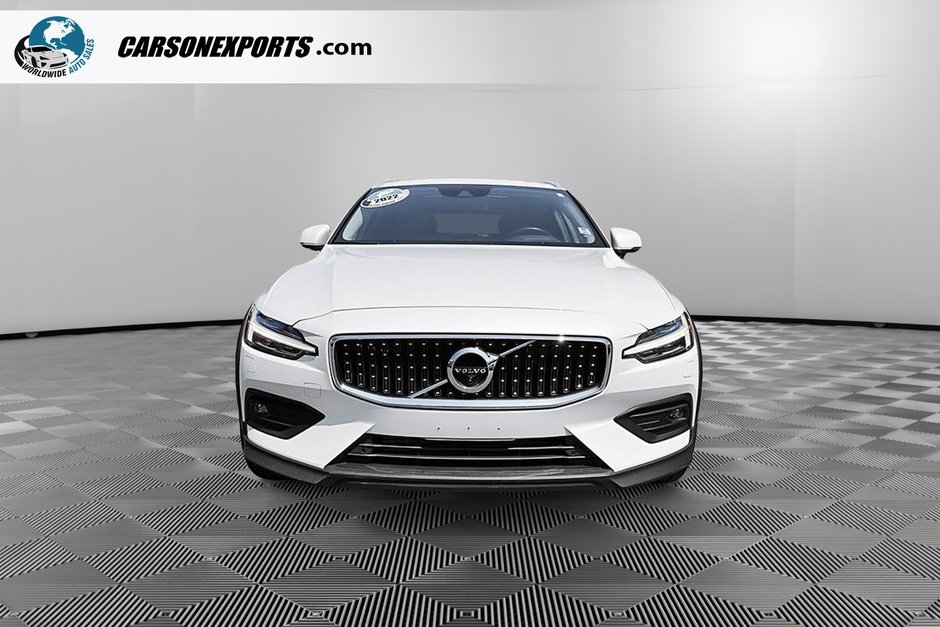 2022 Volvo V60 Cross Country T5-1