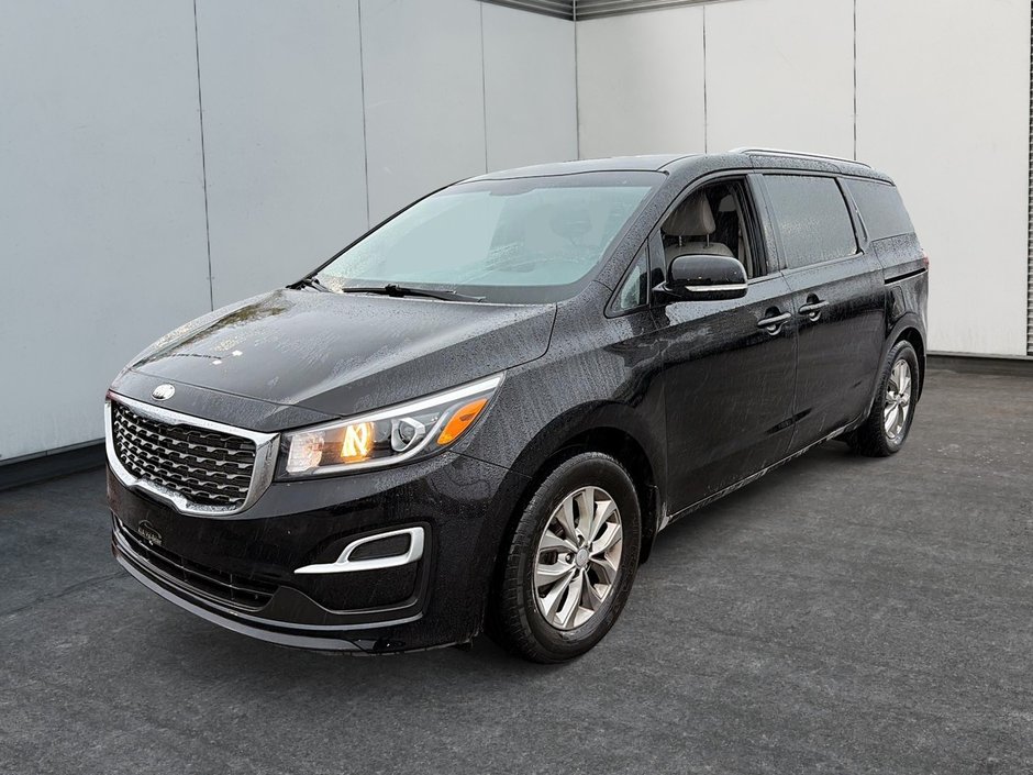 2020 Kia Sedona in Quebec, Quebec - w940px