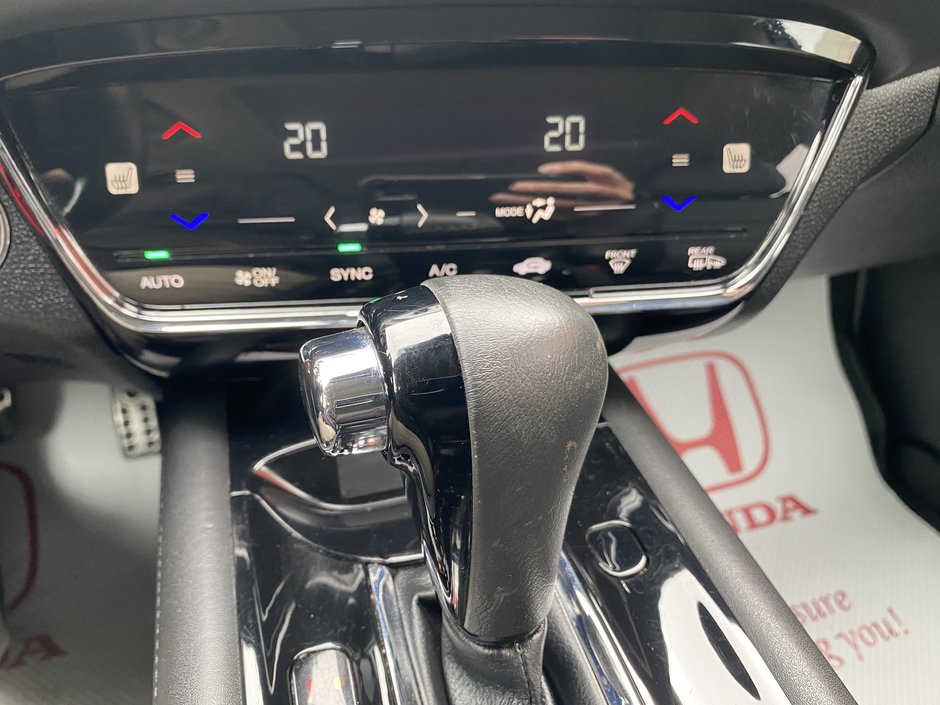 2020 Honda HR-V Touring-29