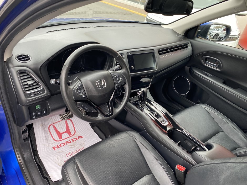 2020 Honda HR-V Touring-10