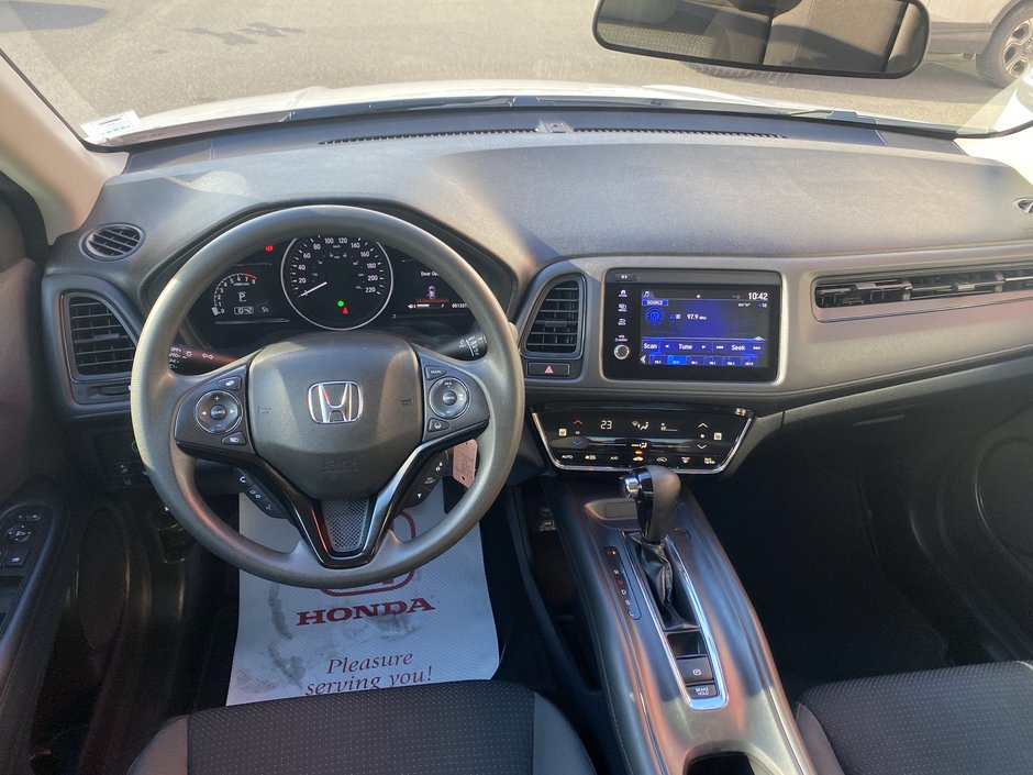 2022 Honda HR-V LX AWD CVT-9