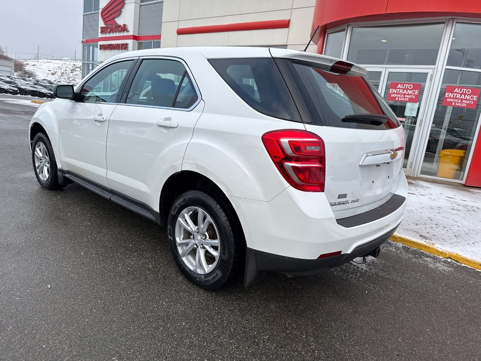 2017 Chevrolet Equinox LS-14