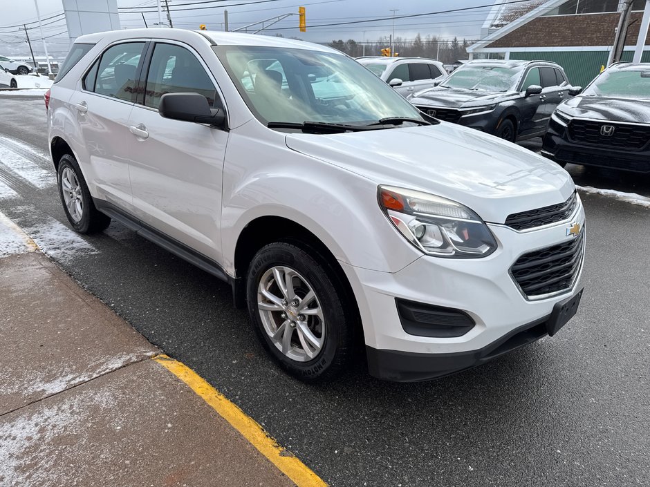 2017 Chevrolet Equinox LS-2