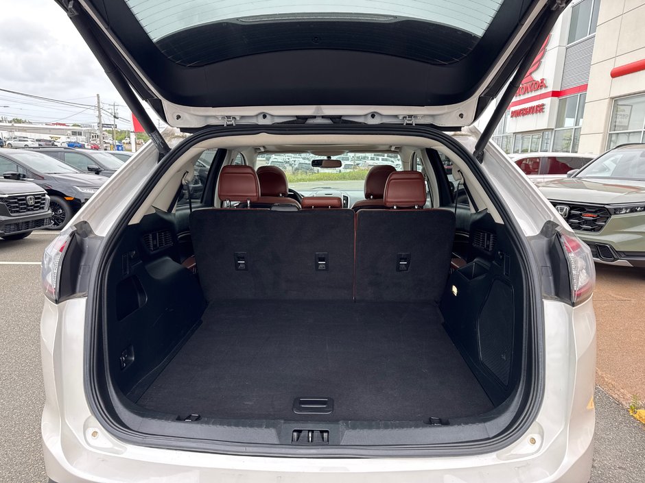 2018 Ford Edge Titanium-6