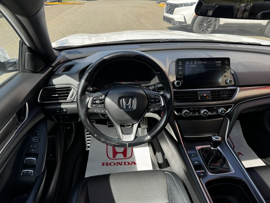 2018 Honda Accord Sport-9