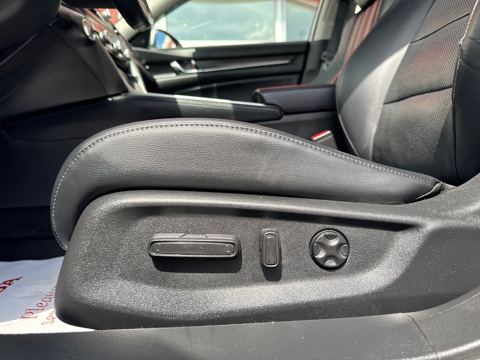 2018 Honda Accord Touring 2.0T-14