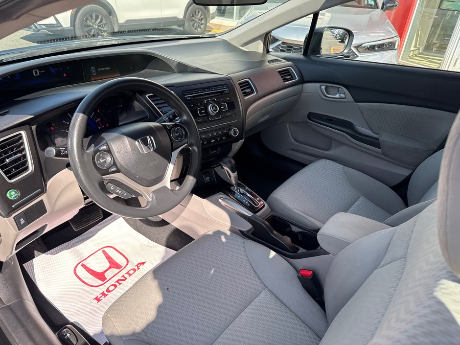 2015 Honda Civic LX-9