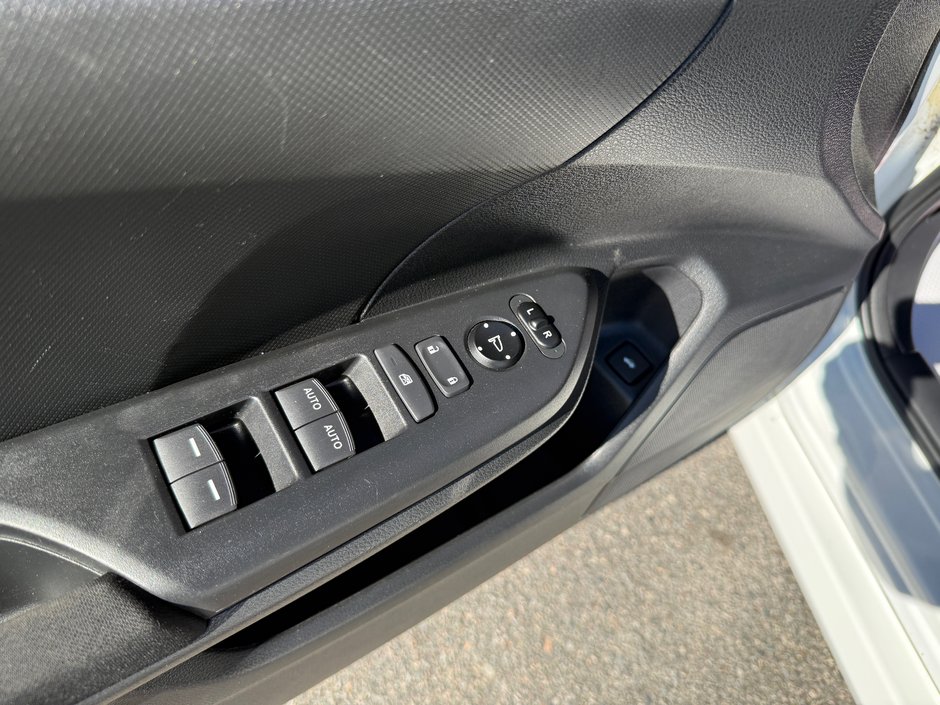 2017 Honda Civic LX-10