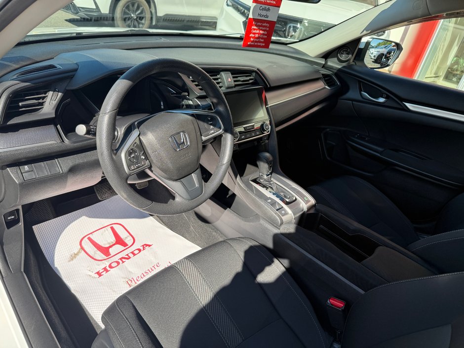 2017 Honda Civic LX-8