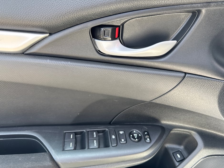 2018 Honda Civic LX-12