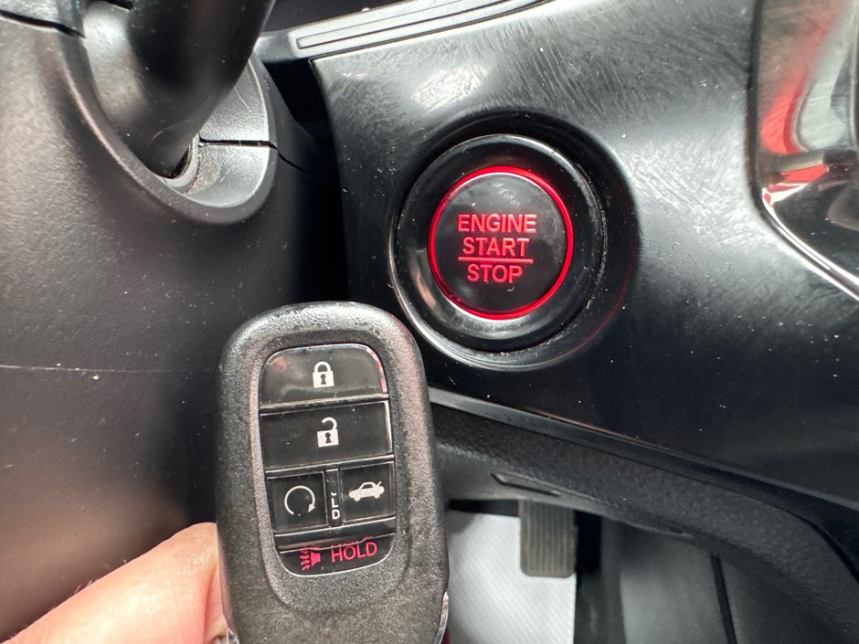 2022 Honda Civic LX-21