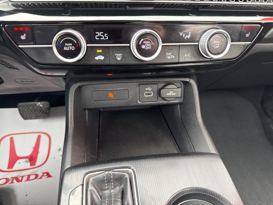 2022 Honda Civic LX-17