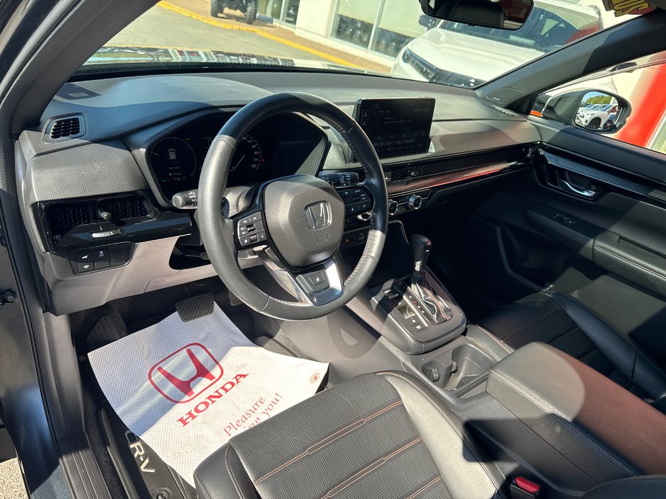 2023 Honda CR-V HYBRID Touring-12