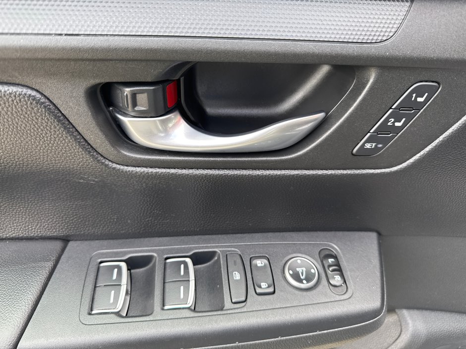 2024 Honda CR-V Hybrid EX-L-12