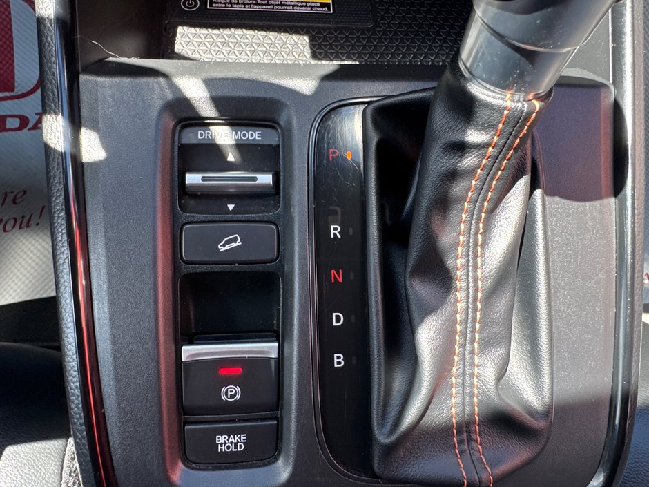 2024 Honda CR-V Hybrid Touring-24