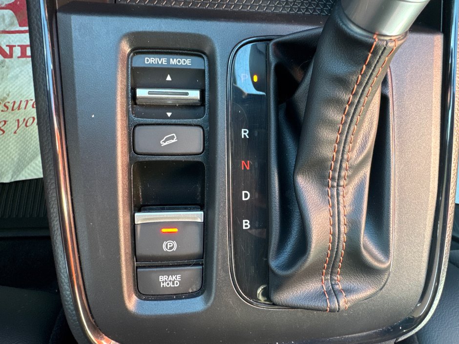 2026 Honda CR-V Hybrid TOURING HYBRID-26