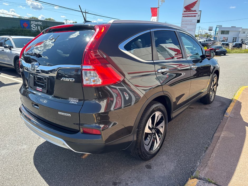 2016 Honda CR-V Touring-28