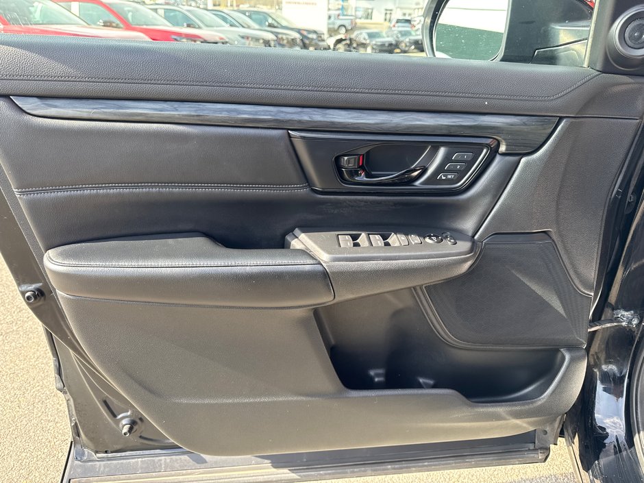 2021 Honda CR-V Touring-12