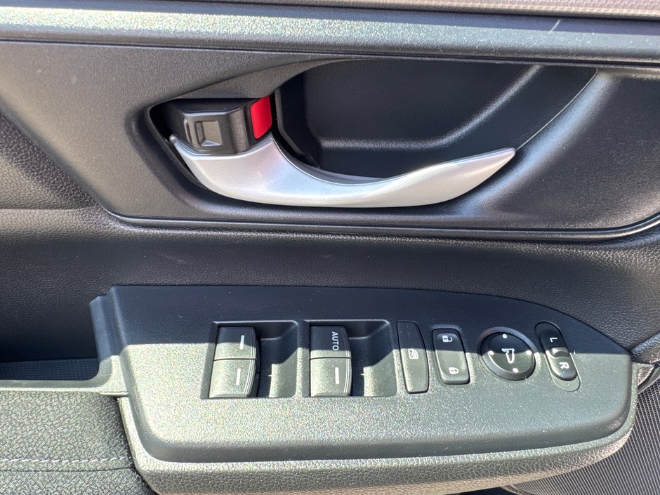 2022 Honda CR-V LX-12