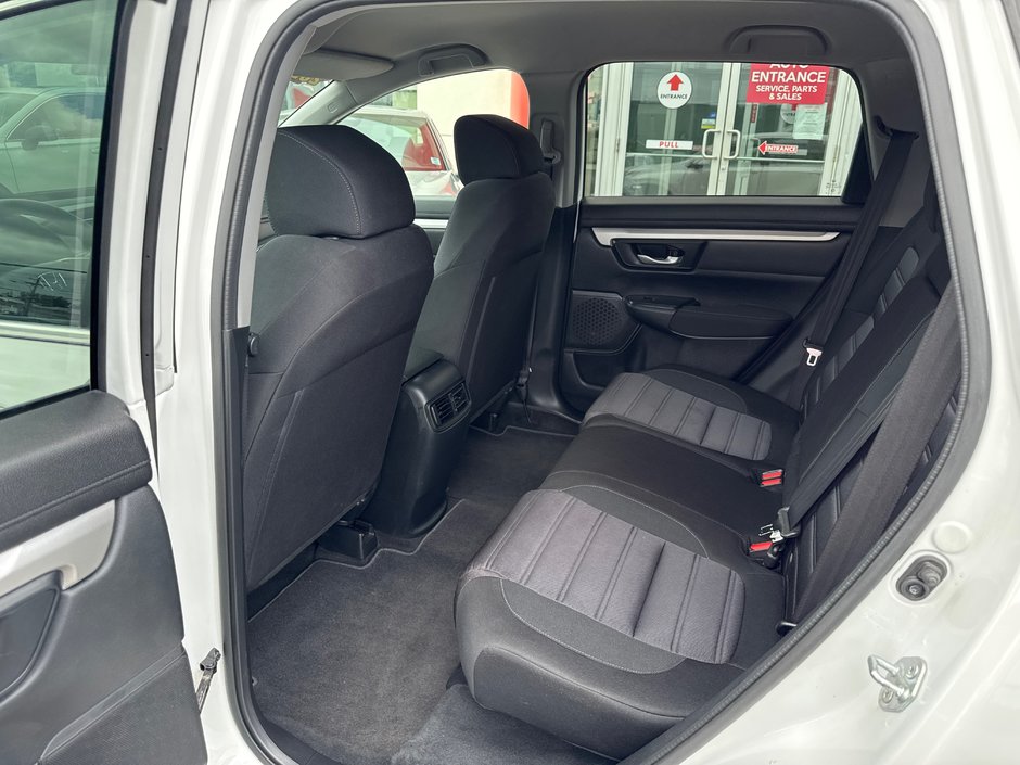 2022 Honda CR-V LX-8