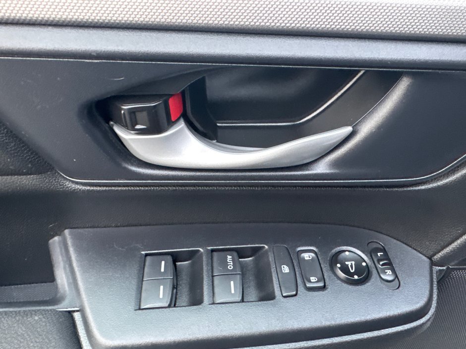 2022 Honda CR-V LX-11