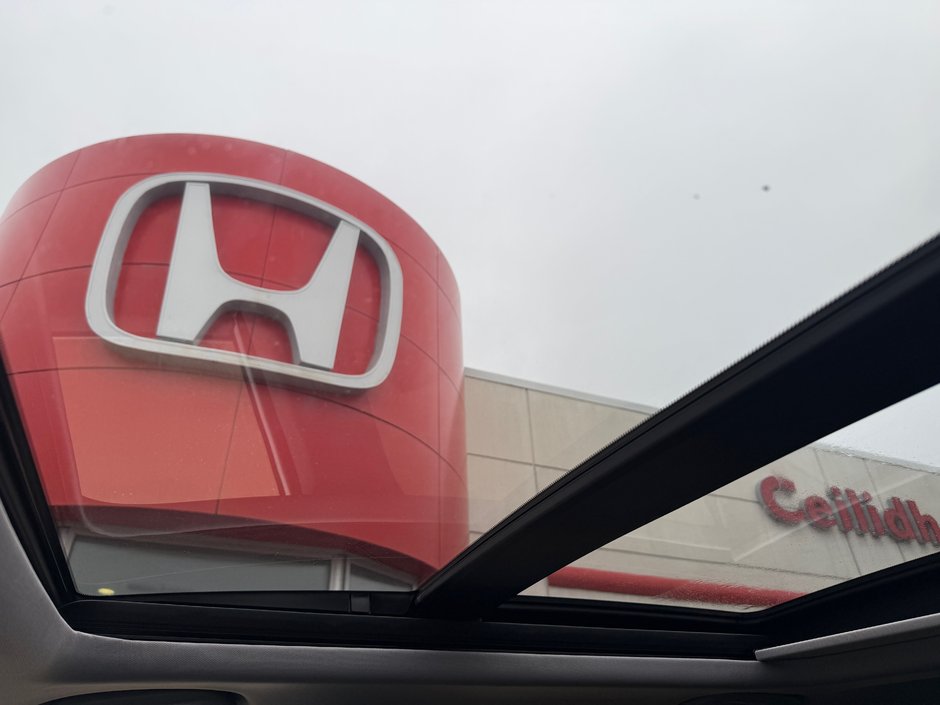 2022 Honda CR-V Touring-22