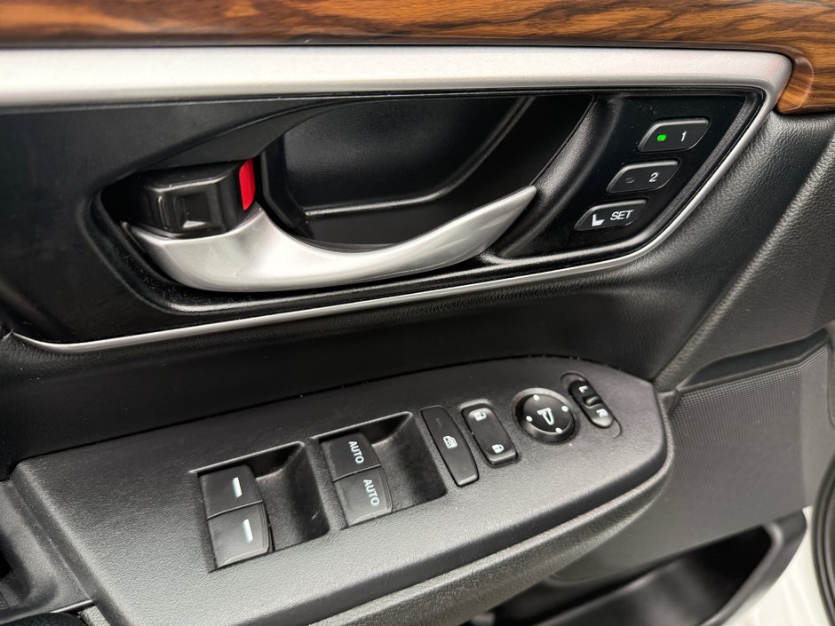 2022 Honda CR-V Touring-11