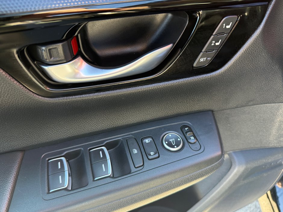 2024 Honda CR-V EX-L-9