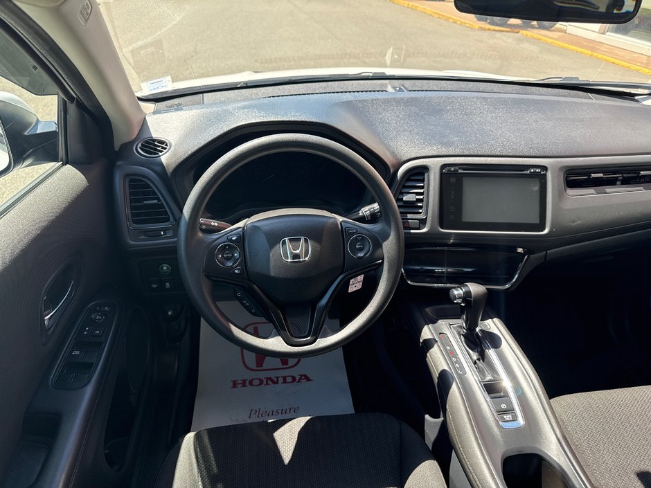 2018 Honda HR-V LX-8