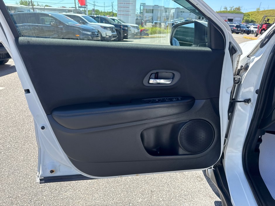 2018 Honda HR-V LX-10