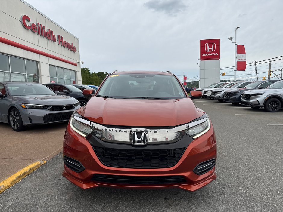 2019 Honda HR-V Touring-1