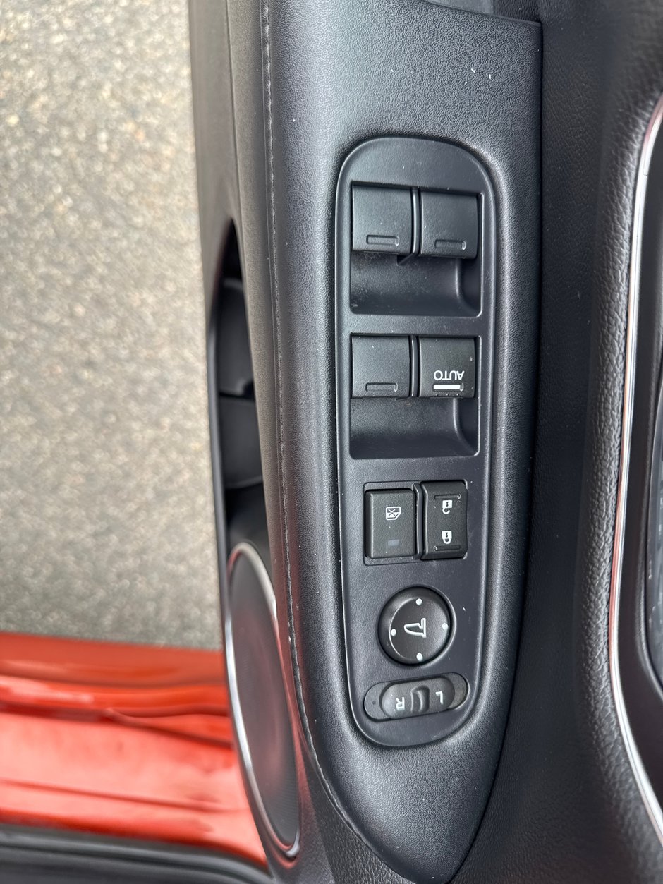 2019 Honda HR-V Touring-13