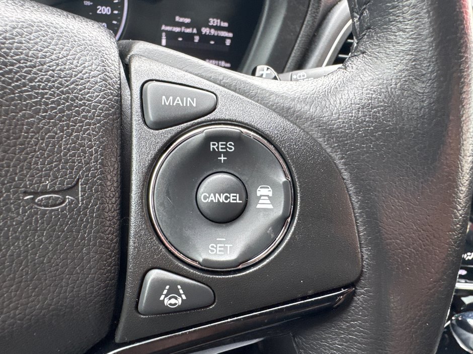 2019 Honda HR-V Touring-18