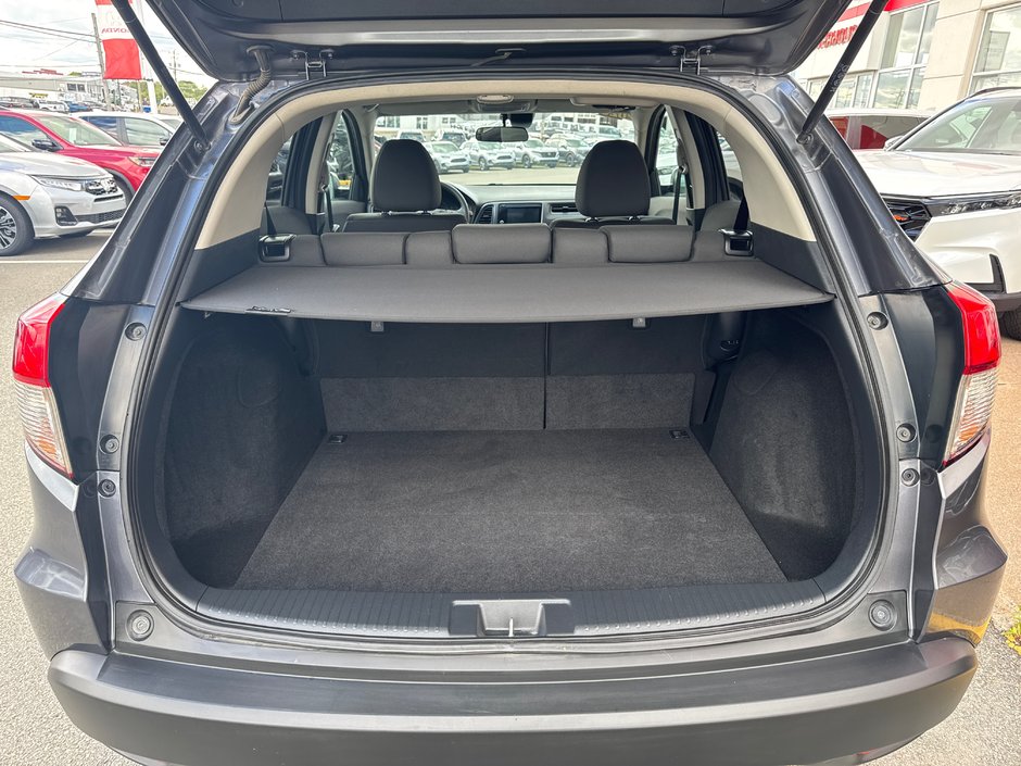 2020 Honda HR-V LX-8