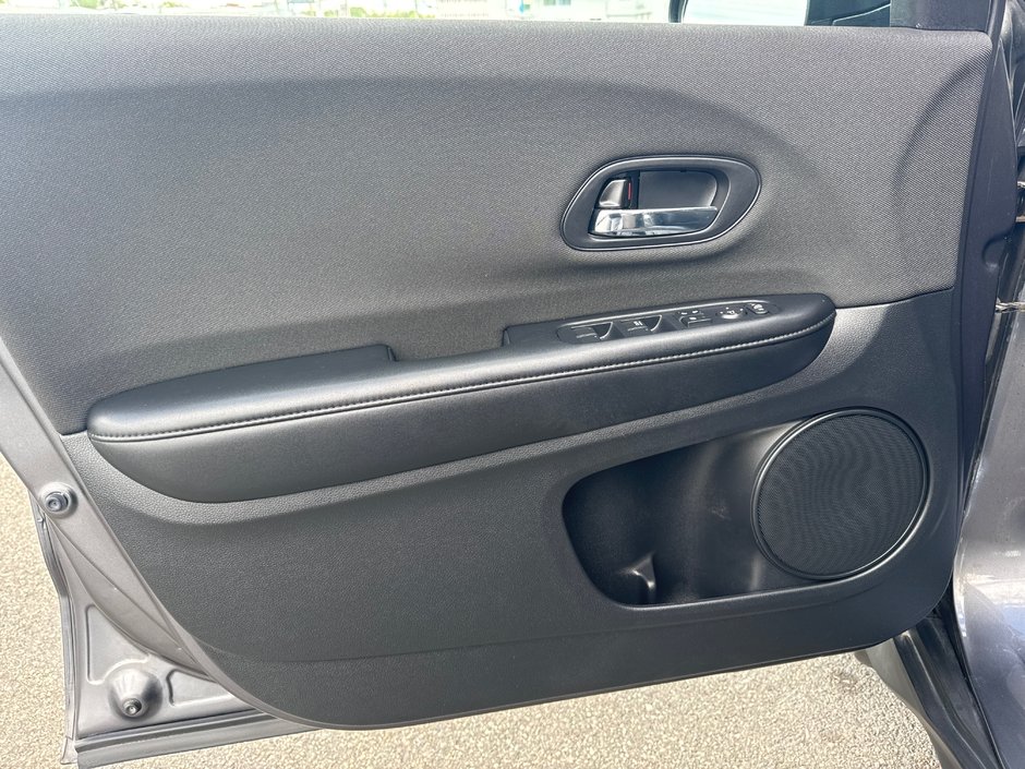 2020 Honda HR-V LX-12